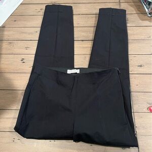 Everlane black structured side zip tapered leg pants size 8
